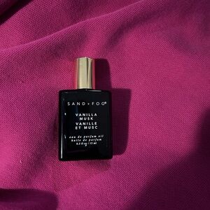 Sand + fog vanilla musk